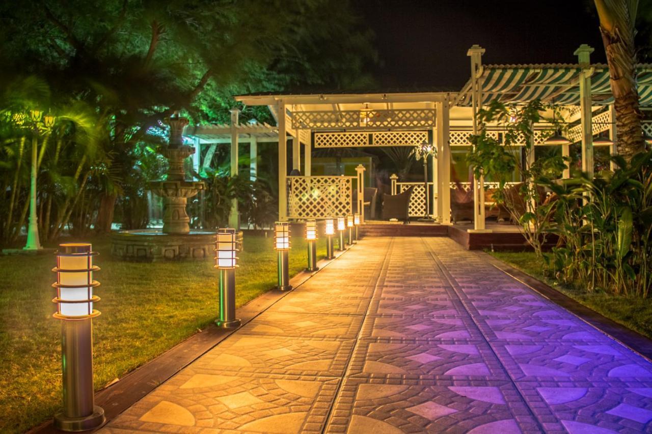 Hotel Casa Amarilla Et Restaurant 푼타 차메 외부 사진